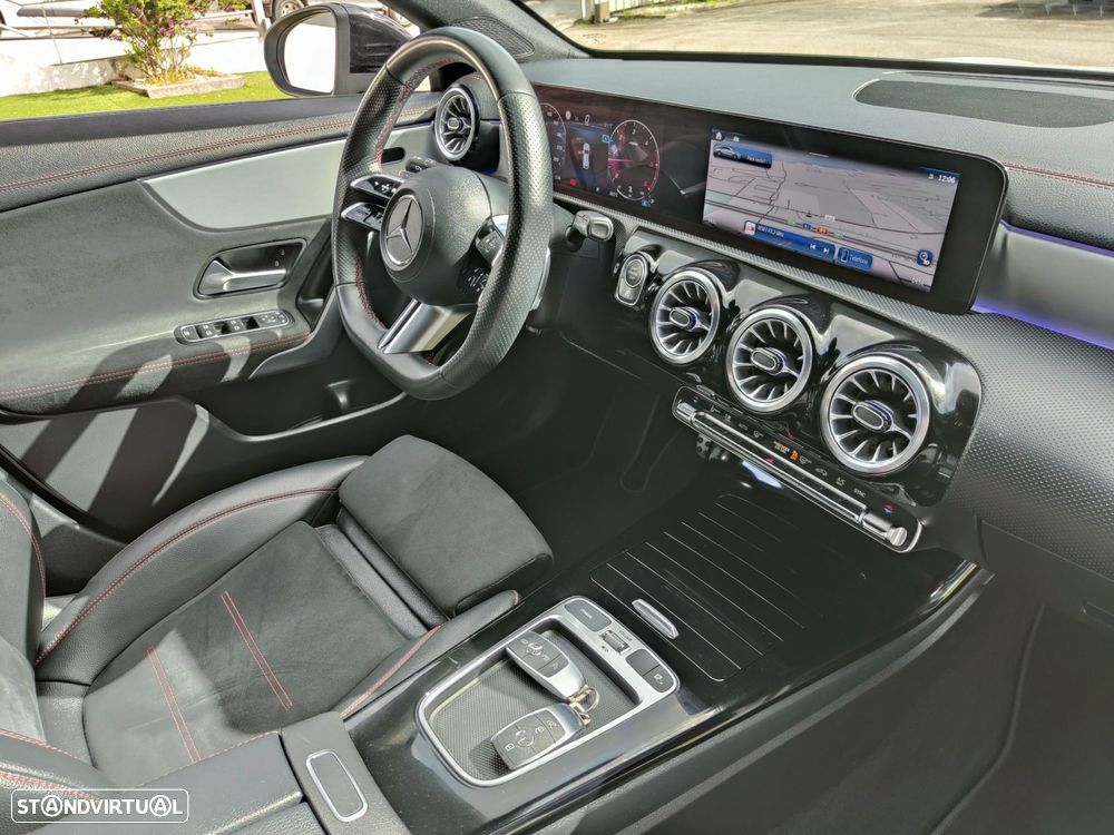 Mercedes-Benz CLA 180 d Shooting Brake AMG Line Aut. - 27