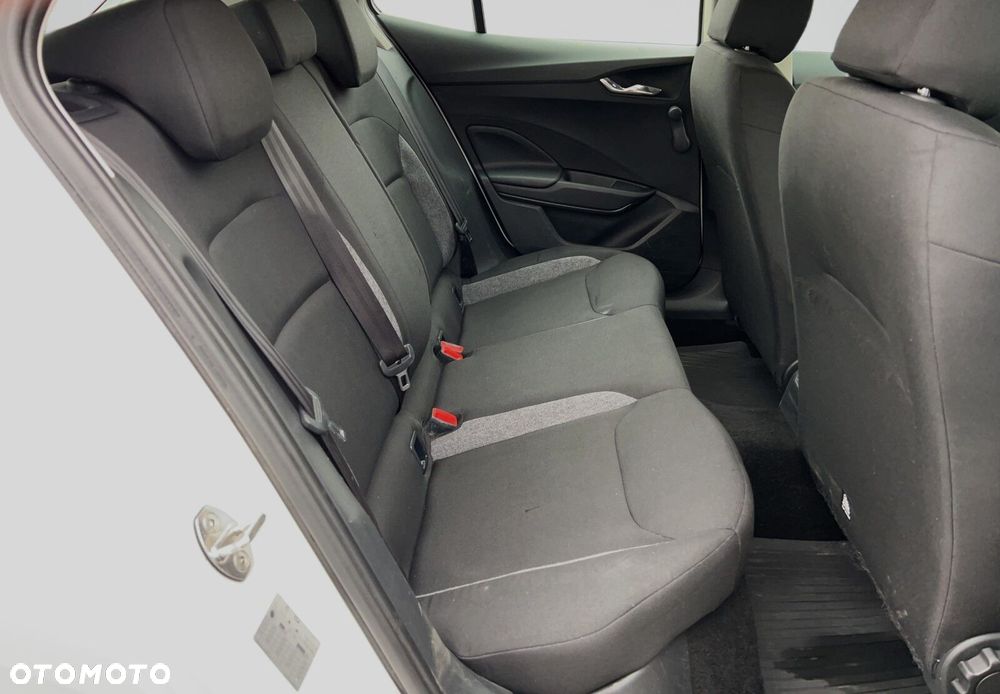 Skoda Fabia 1.0 TSI Active - 12