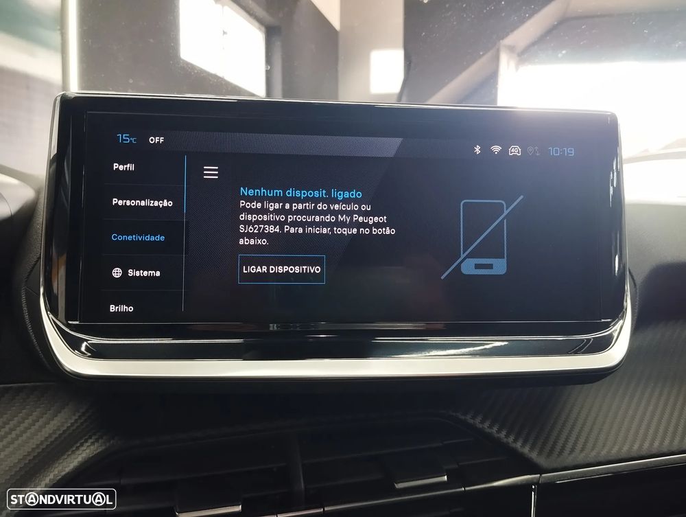 Peugeot 2008 1.2 Hybrid Allure e-DCS6 - 26