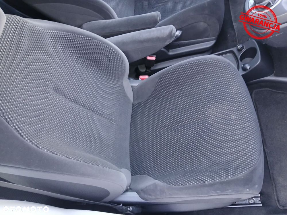 Citroën C4 Grand Picasso - 23