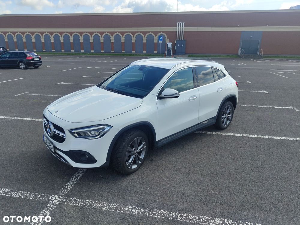 Mercedes-Benz GLA 250 Progressive - 14