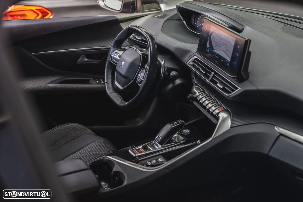 Peugeot 3008 — fotografia 17