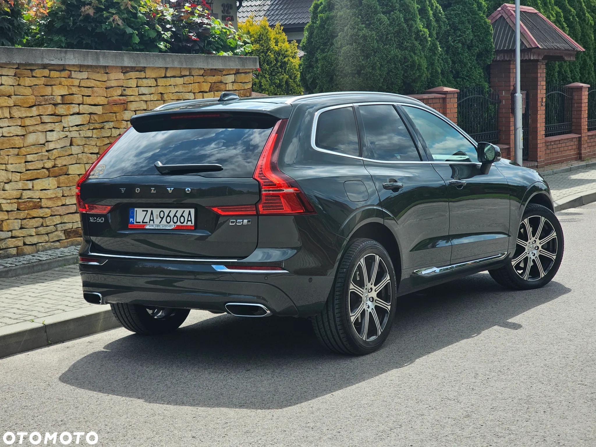 Volvo XC 60 D5 AWD Inscription - 18