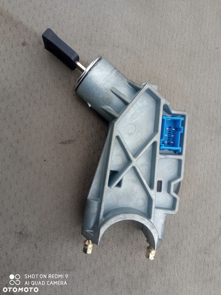 stacyjka RENAULT premium DXI - 2