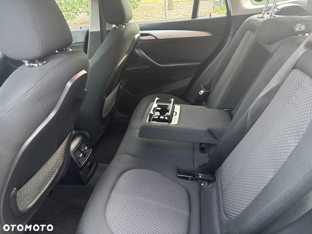 BMW X1 sDrive18i GPF Sport Line - 9