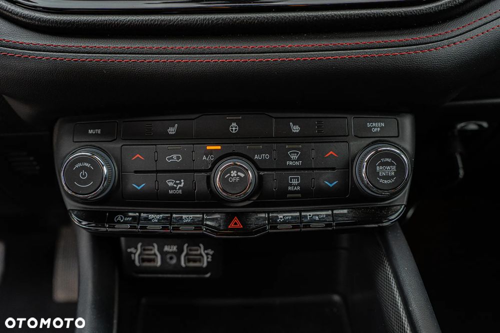Dodge Durango - 28