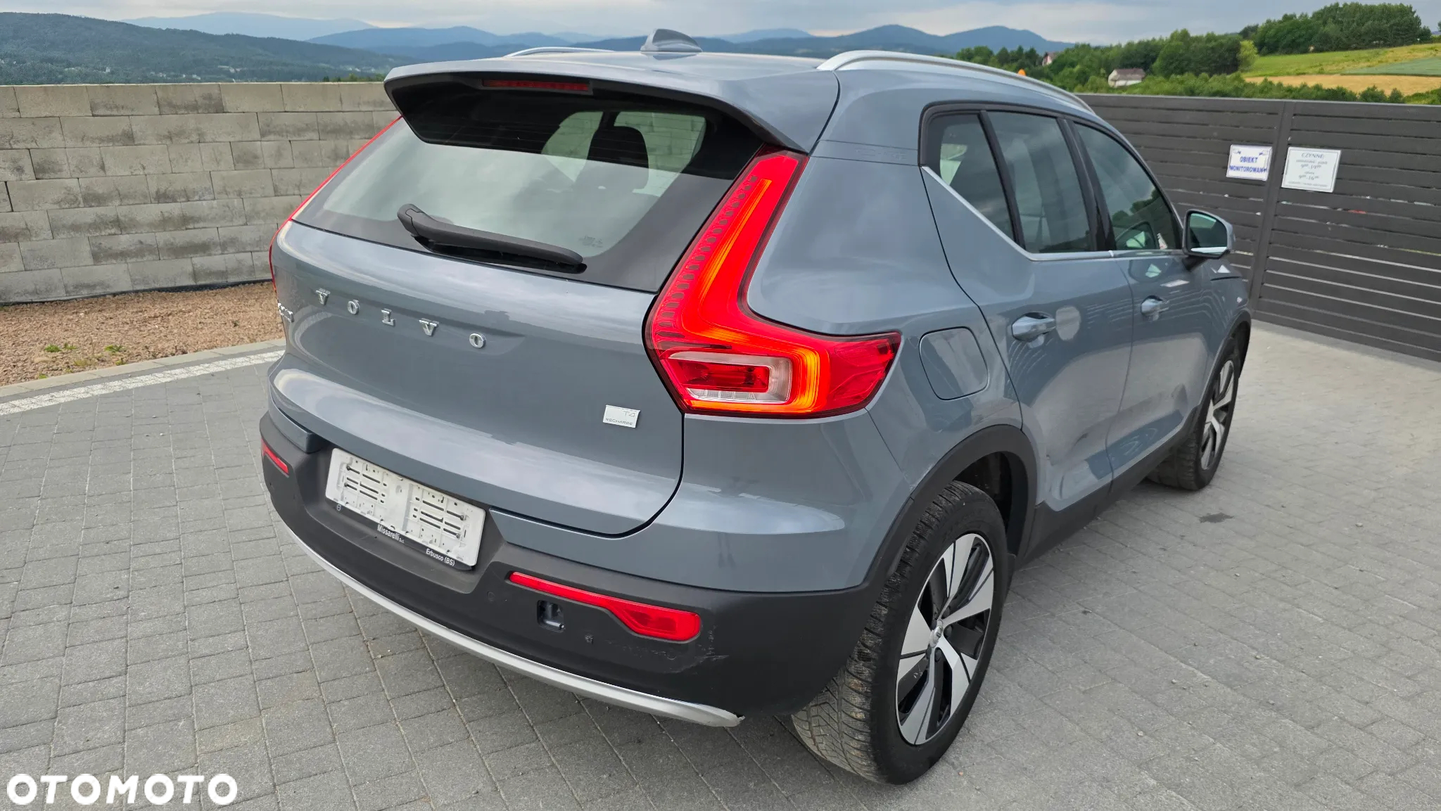 Volvo XC 40 T4 Plug-In Hybrid Core - 4