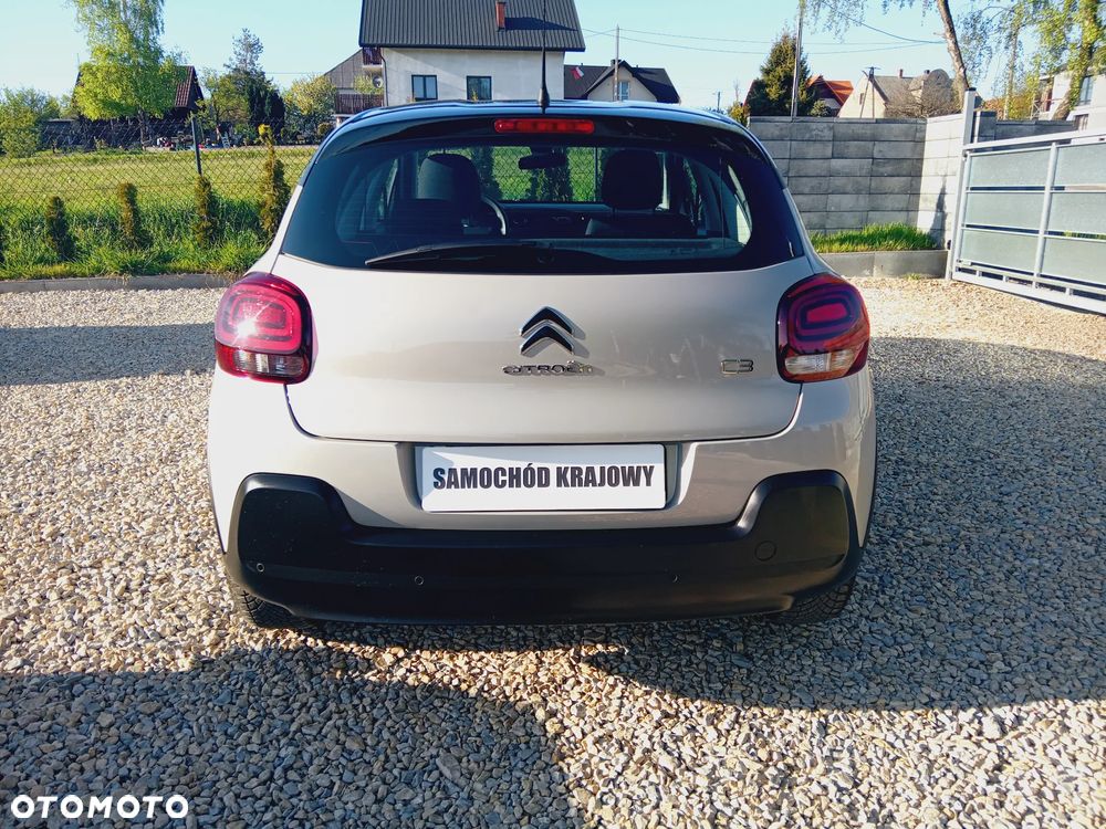 Citroën C3 1.2 PureTech Shine - 19