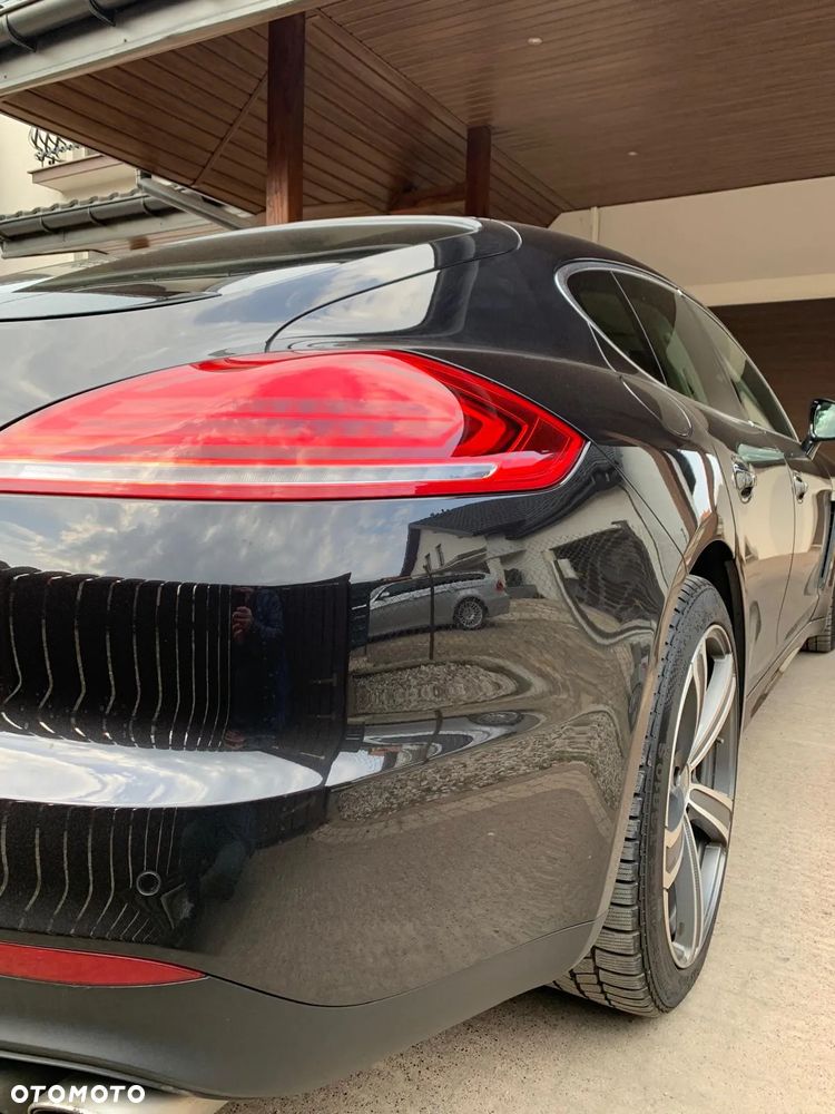 Porsche Panamera 4S - 2