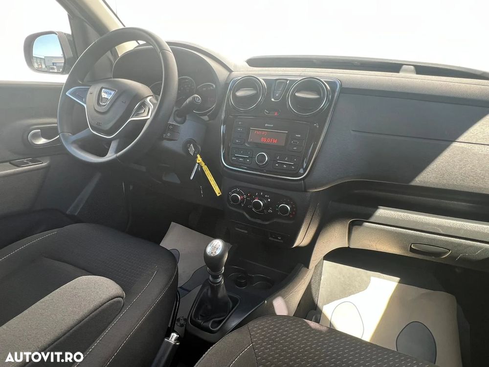 Dacia Dokker 1.5 Blue dCi Laureate - 12