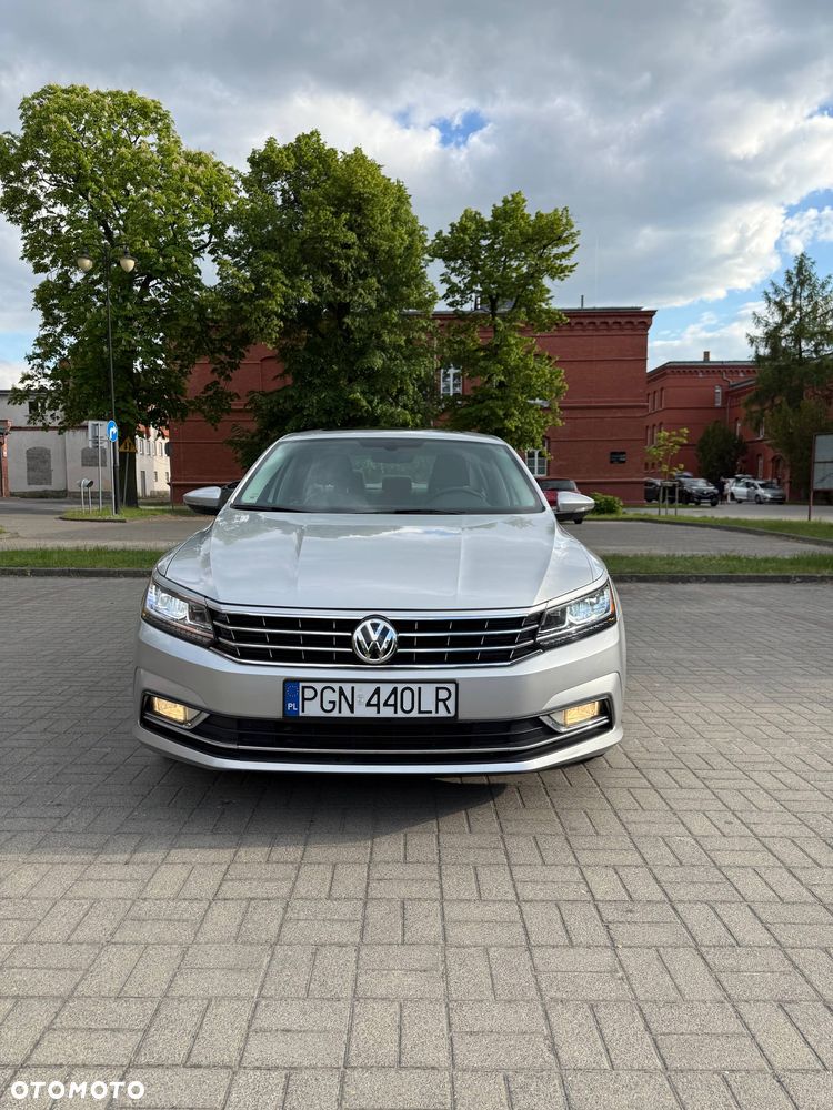 Volkswagen Passat 1.8 TSI BMT Highline DSG - 3