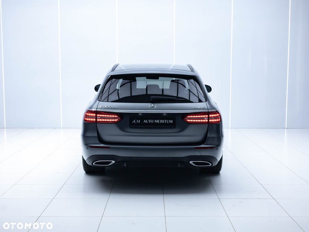 Mercedes-Benz Klasa E 300 de 4-Matic Avantgarde - 13