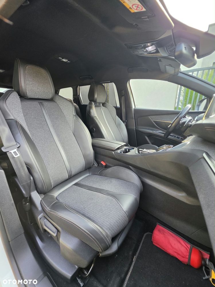 Peugeot 5008 1.5 BlueHDi GT S&S EAT8 - 32