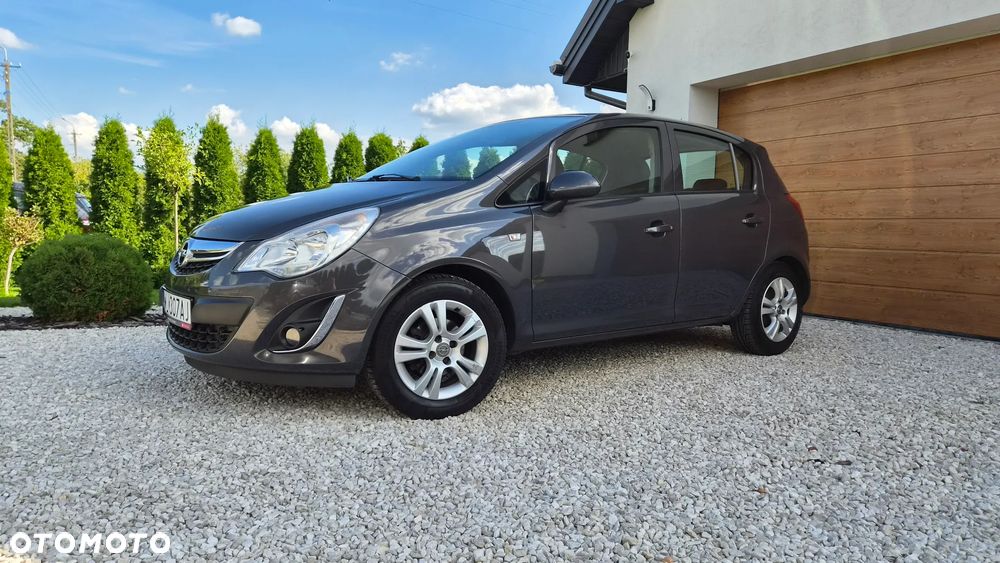 Opel Corsa 1.2 16V Enjoy - 1