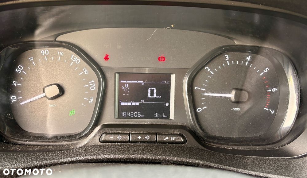 Toyota Proace - 10