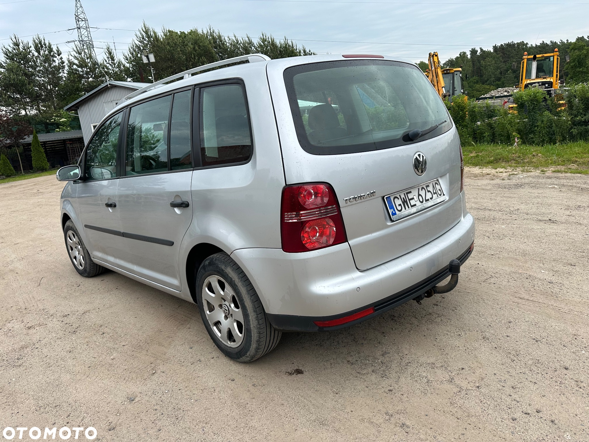 Volkswagen Touran 1.9 TDI Conceptline - 2