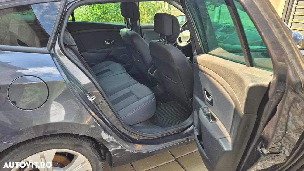 Renault Megane - 11
