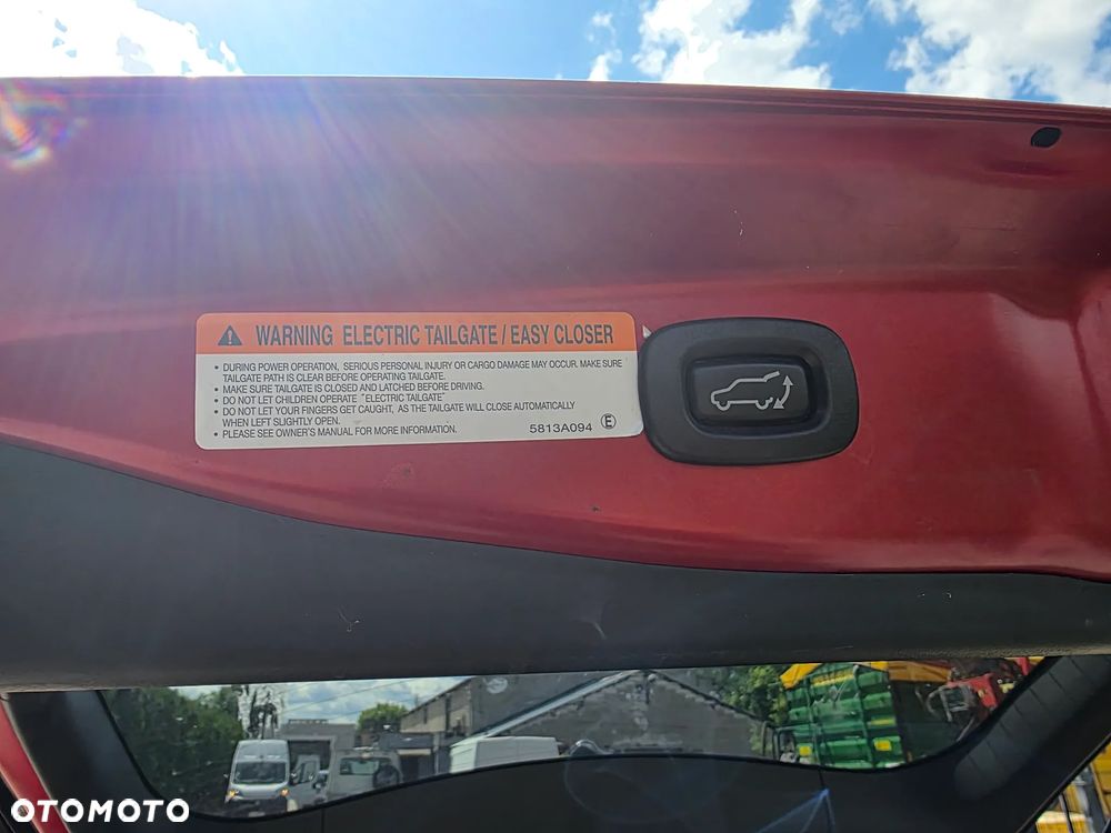 Mitsubishi Outlander - 13