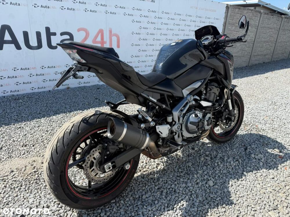 Kawasaki Z 900 - 8