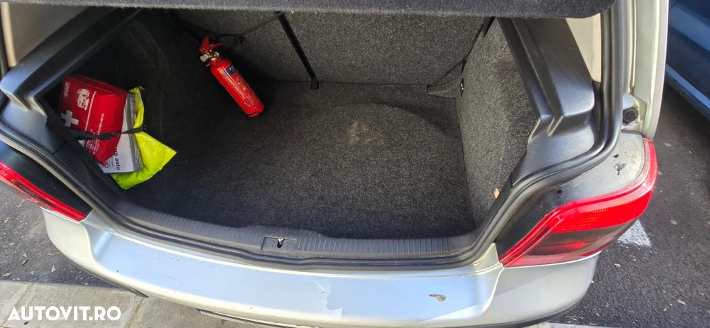 Volkswagen Golf 1.4 Comfortline - 9