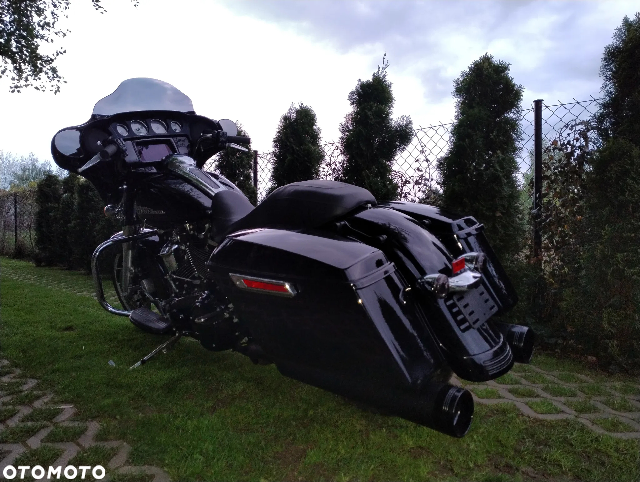 Harley-Davidson Touring Street Glide - 18