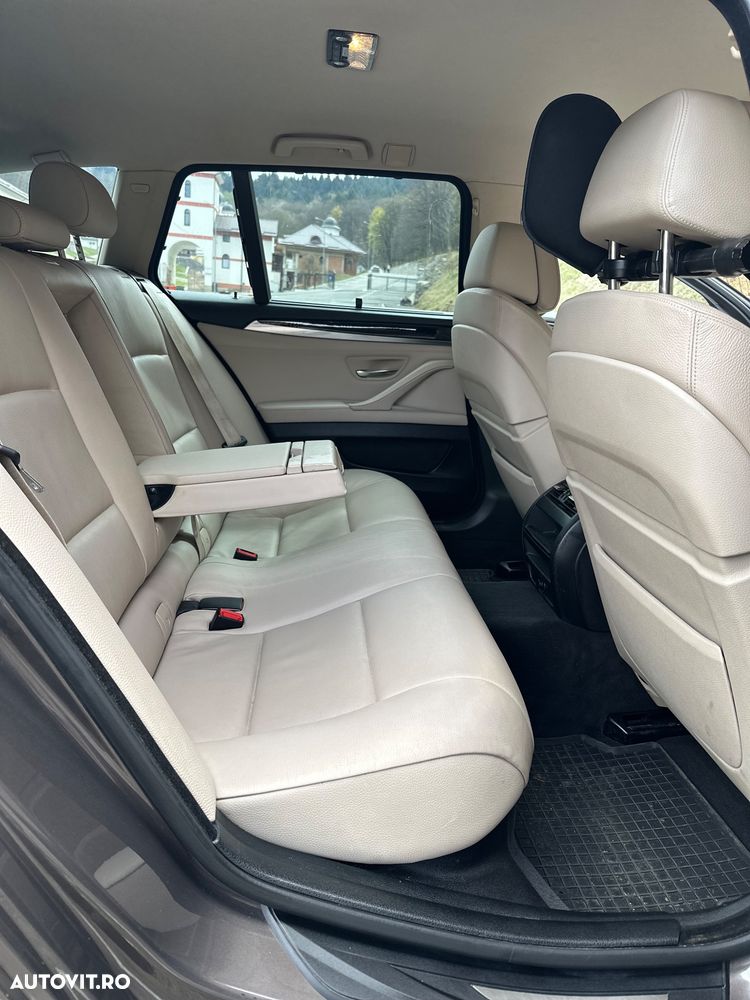 BMW Seria 5 520d - 14