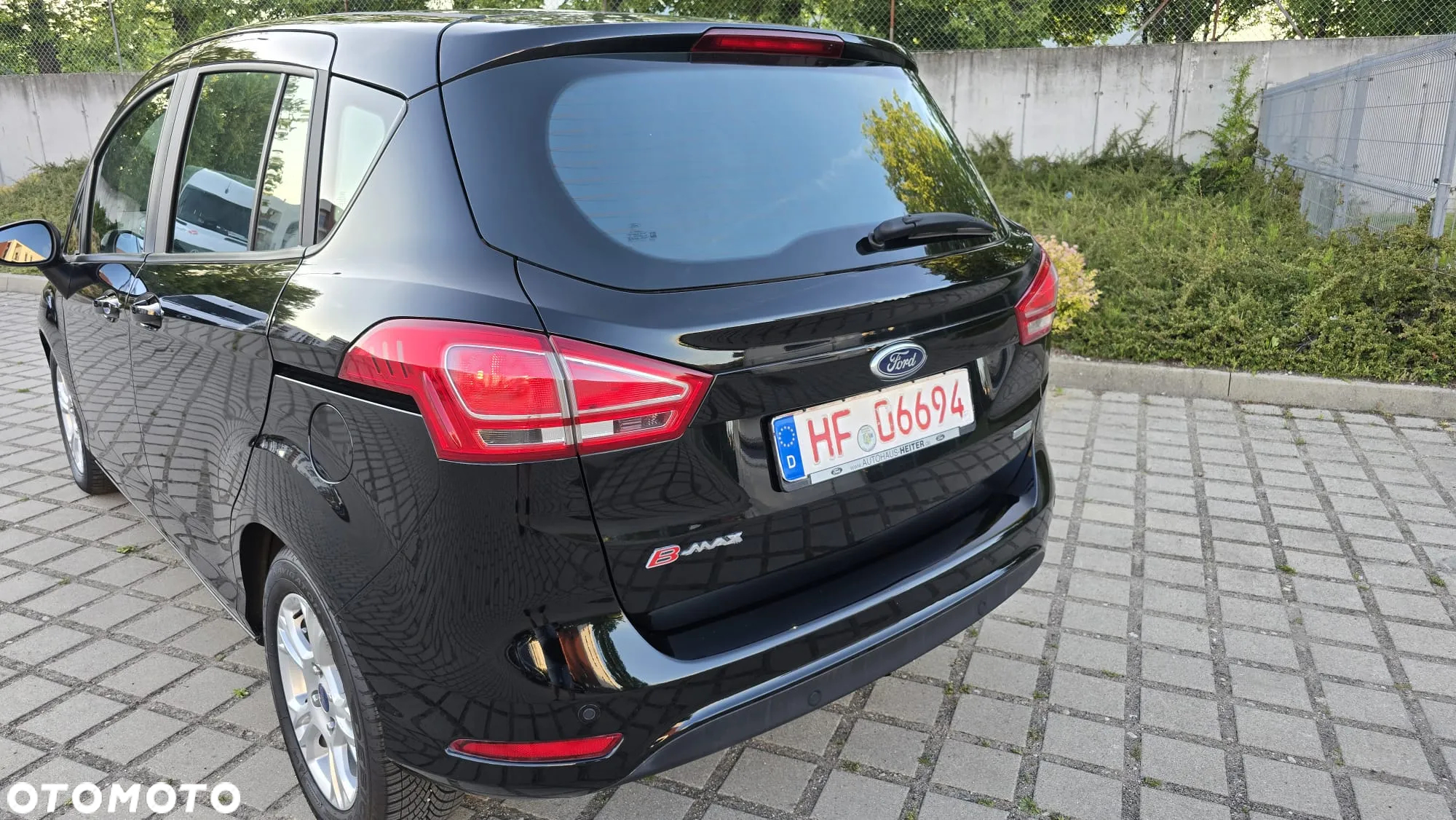 Ford B-MAX - 25