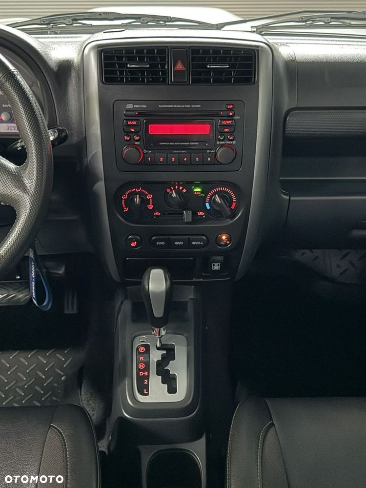 Suzuki Jimny - 28