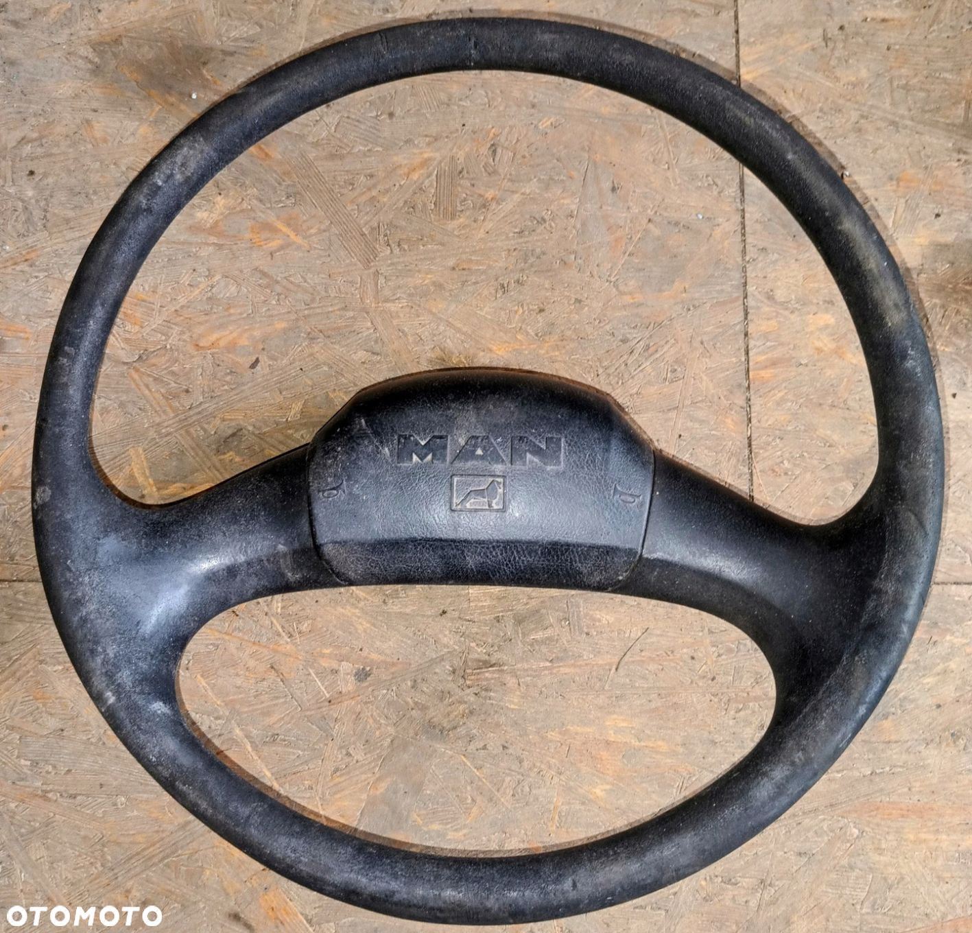 Kierownica MAN L2000 F2000 M2000 F90 - 1