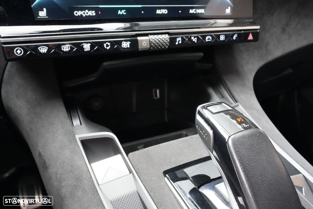 DS DS7 Crossback E-Tense Performance Line+ EAT8 - 9