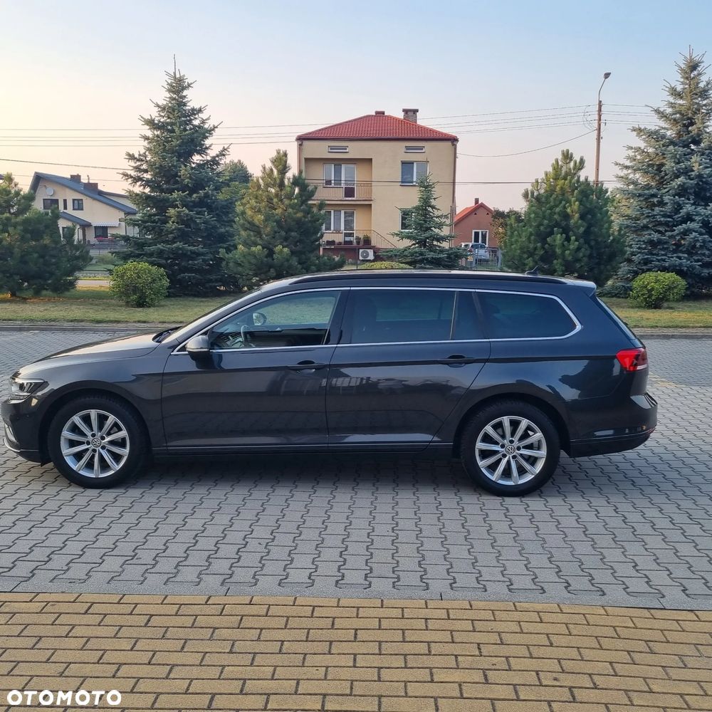 Volkswagen Passat 2.0 TDI SCR Comfortline DSG - 8