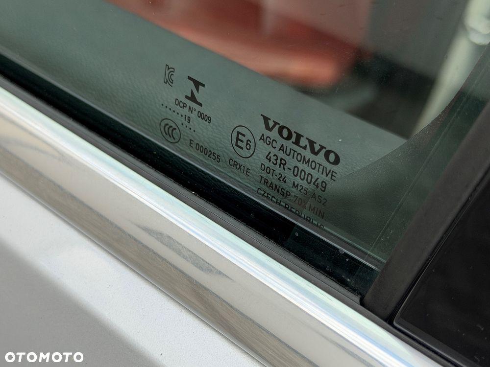 Volvo XC 40 - 4