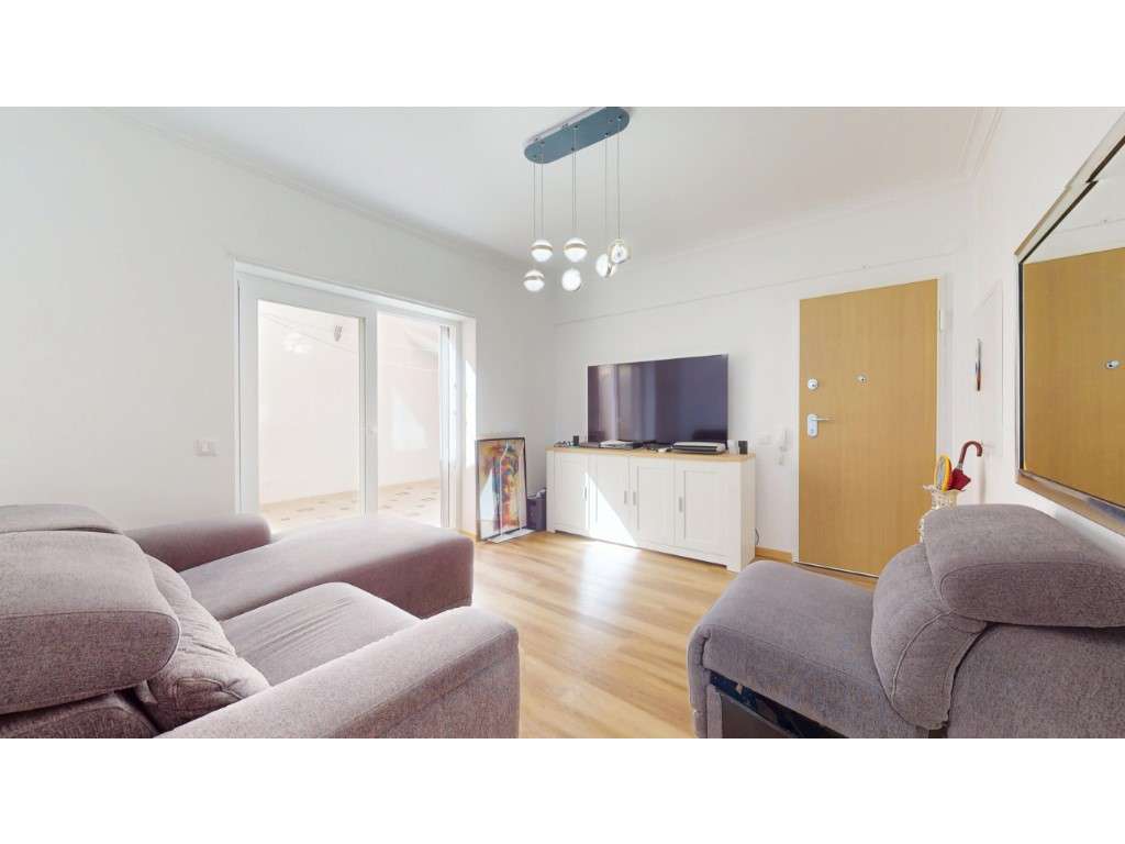 Apartamento T1 com terraço privativo de 55 m² - Grande imagem: 2/21