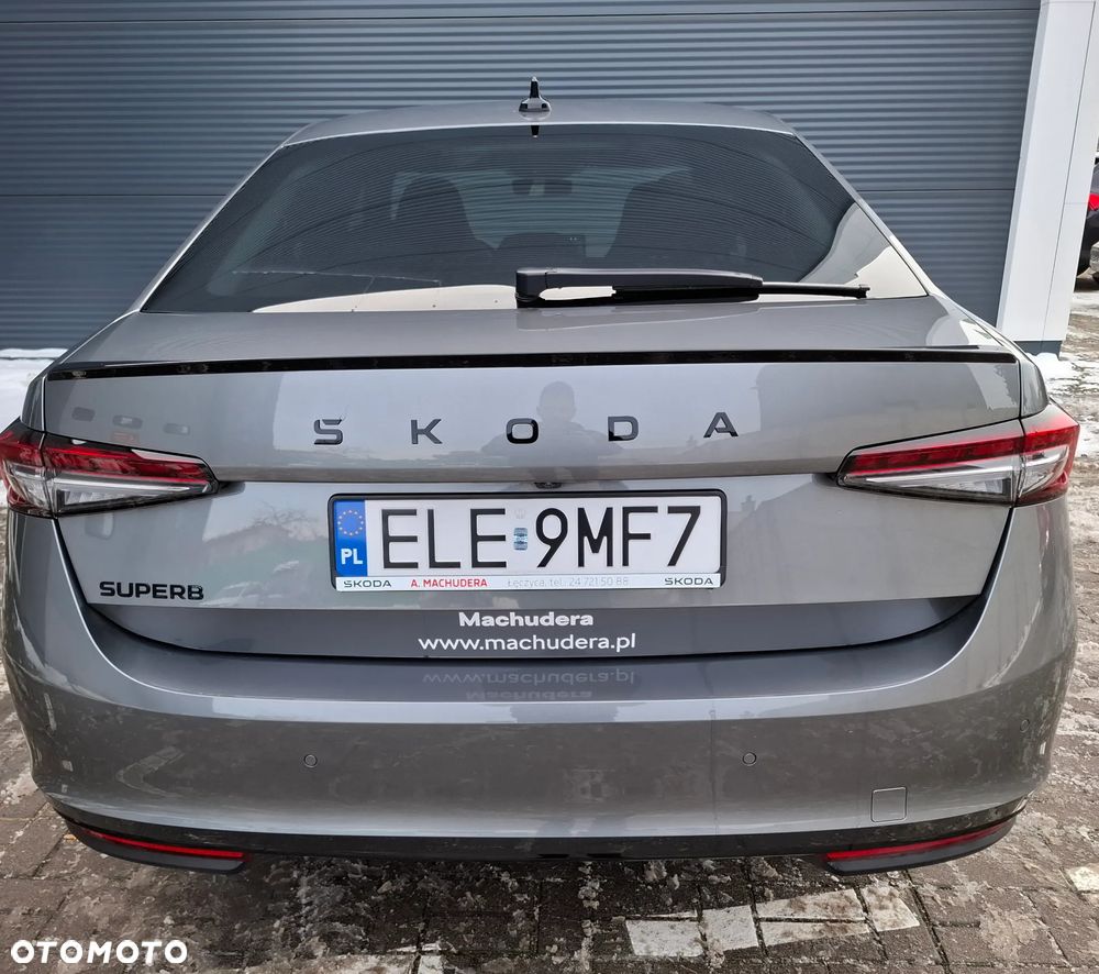 Skoda Superb 1.5 TSI Sportline DSG - 12