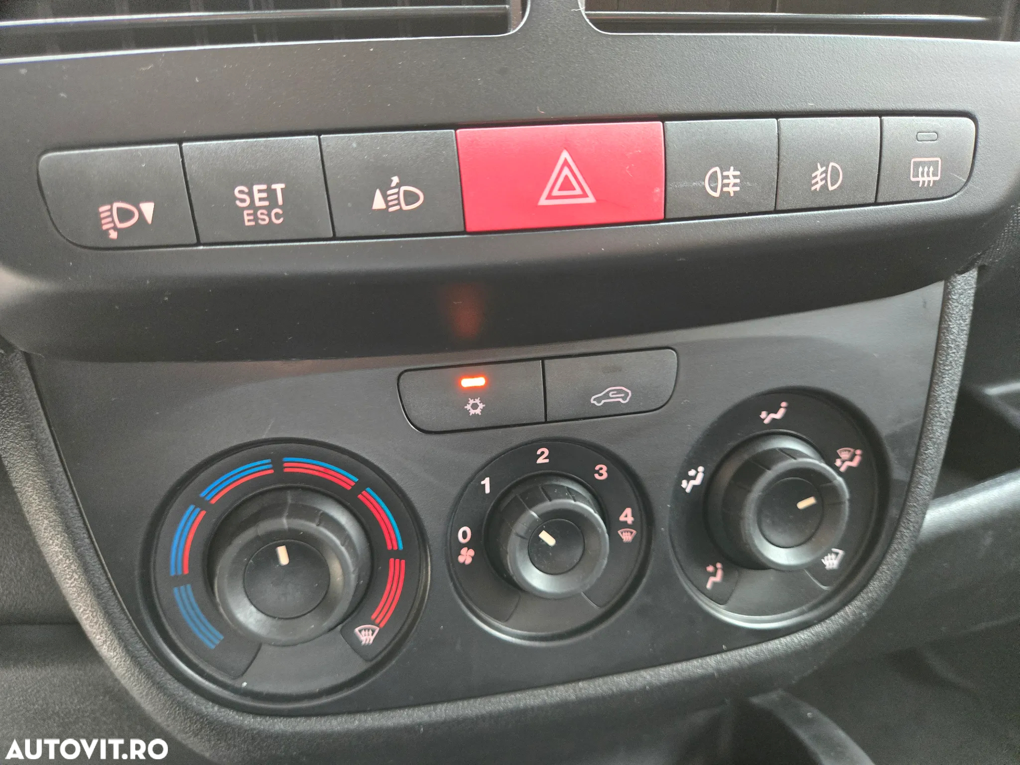 Opel Combo - 11