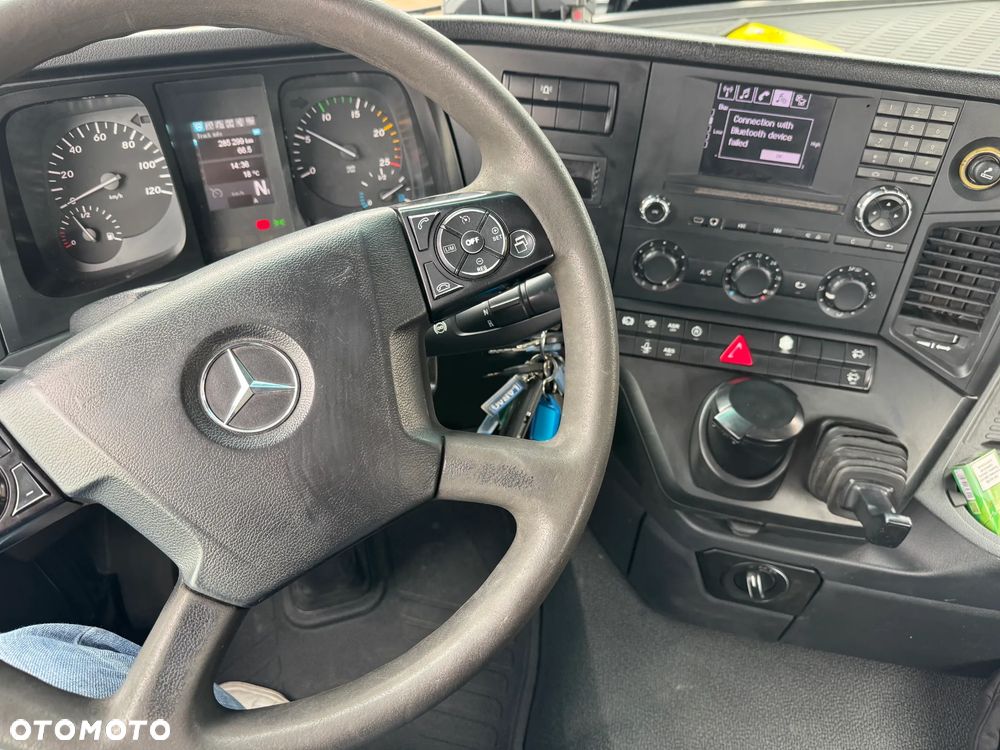 Mercedes-Benz Arocs 3251 - 11