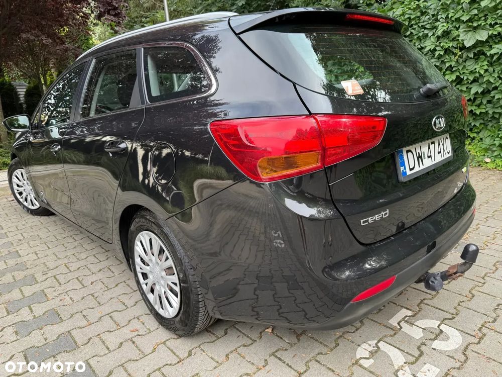 Kia Ceed Cee'd 1.6 GDI M - 5