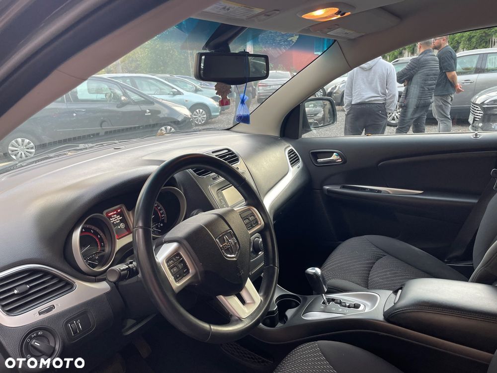 Dodge Journey - 14