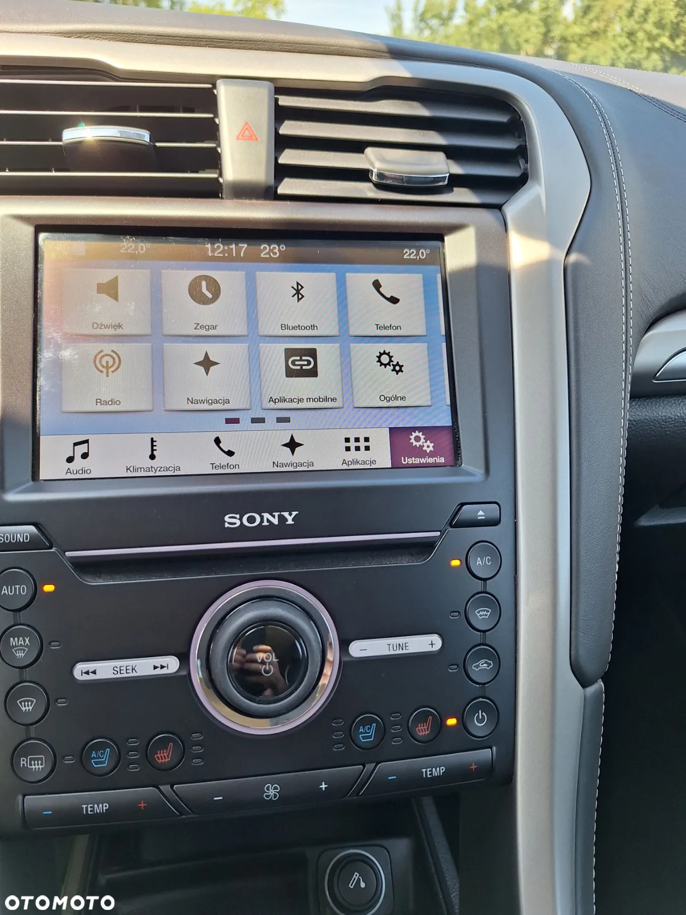 Ford Mondeo Turnier 2.0 TDCi PowerShift-Aut Allrad Vignale - 24