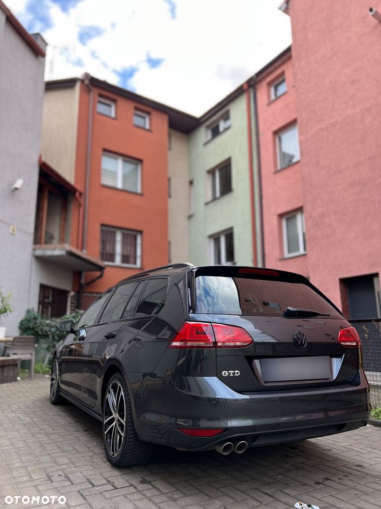 Volkswagen Golf VII 2.0 TDI BMT GTD DSG - 3