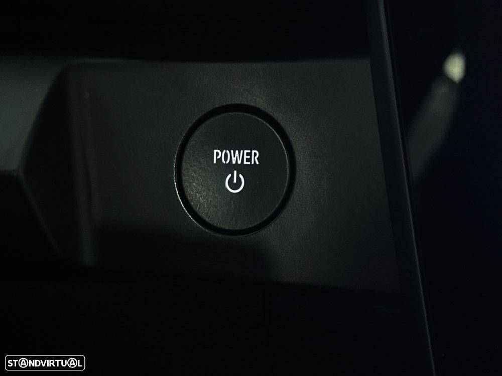 Renault Scénic 220 Long Range Techno — fotografia 45