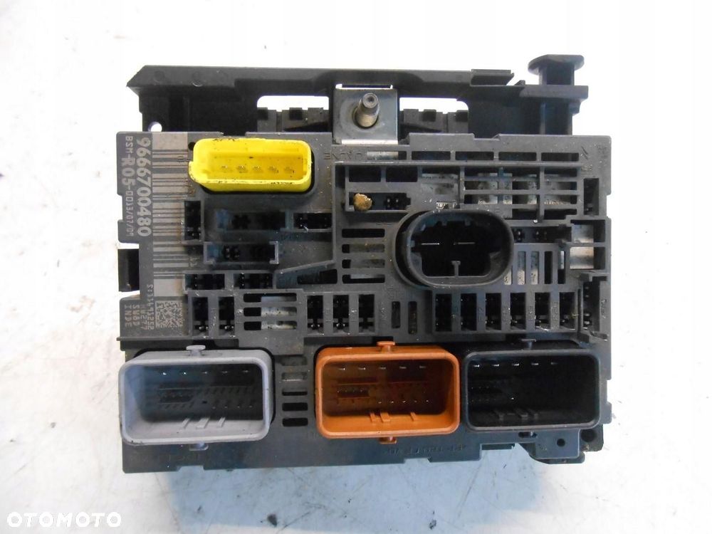 skrzynka bezpieczników bsm citroen c4 1.6 9666700480 # - 1