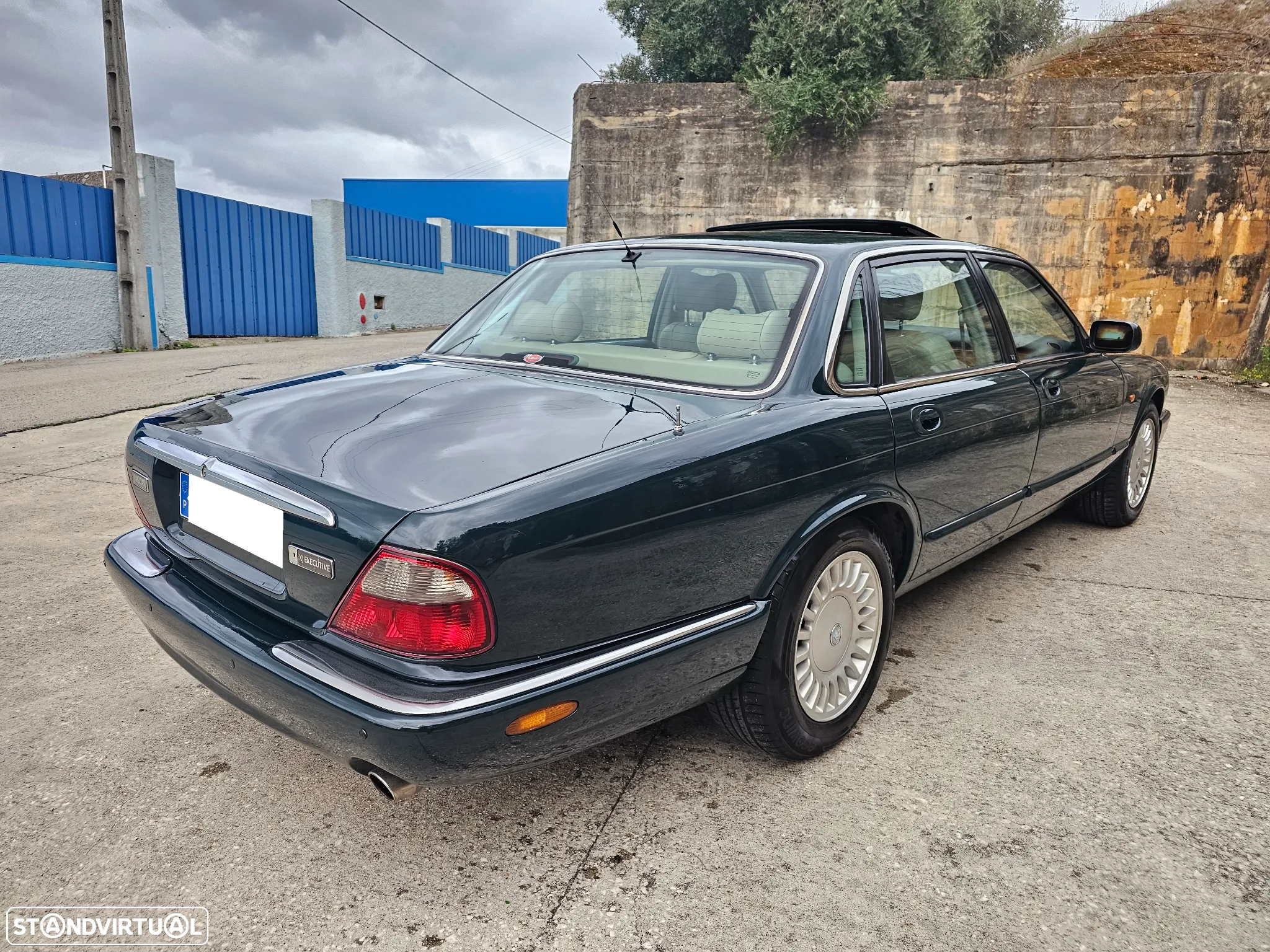 Jaguar XJ XJ8 3.2 Executive - 3