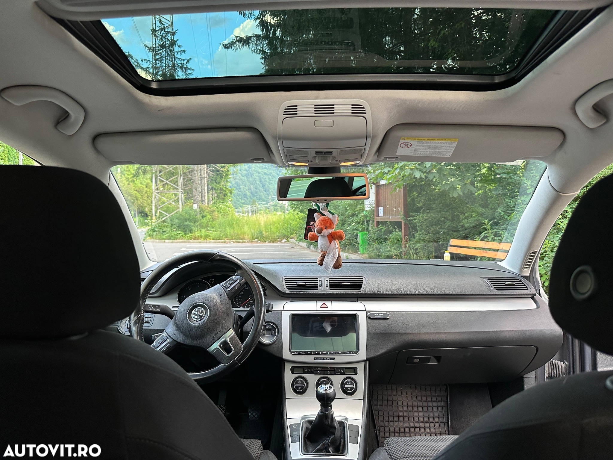 Volkswagen Passat Variant 2.0 TDI Sportline DPF - 12