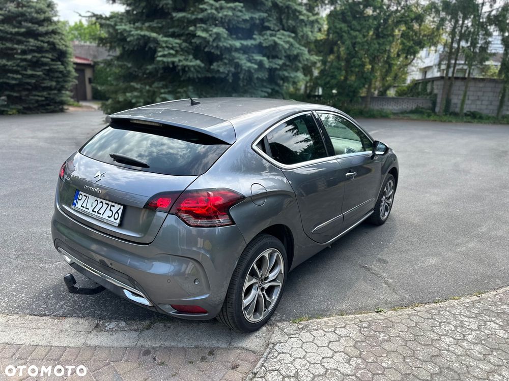Citroën DS4 1.6 THP SoChic MCP - 4