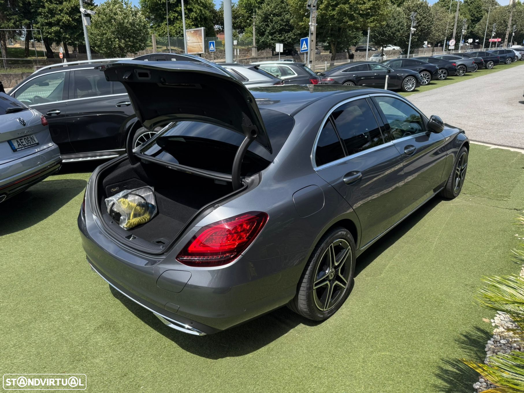 Mercedes-Benz C 300 de Avantgarde - 48
