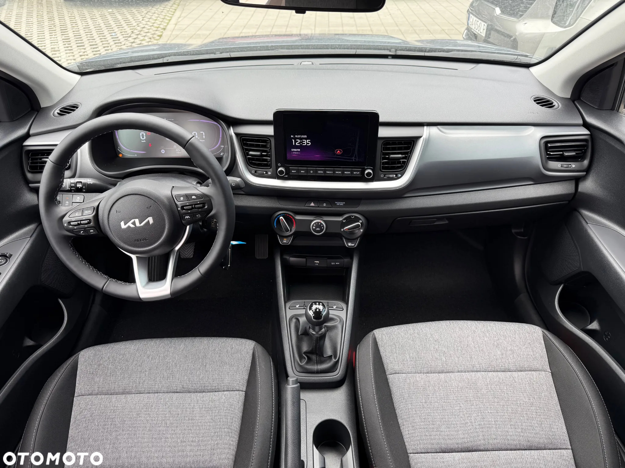 Kia Stonic 1.2 M - 19