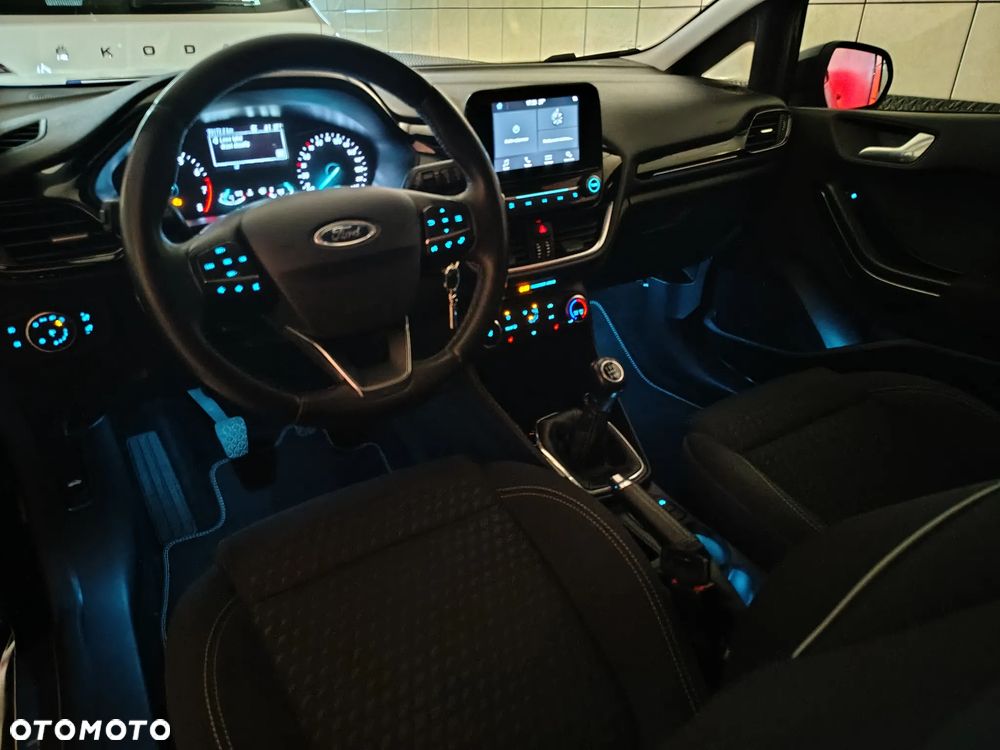 Ford Fiesta 1.1 S&S TITANIUM - 22
