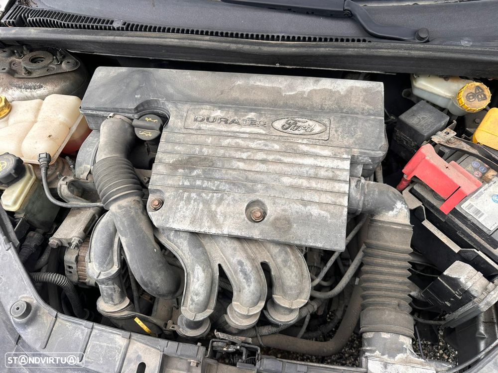 Ford Fiesta Mk5 1.25 16V Gasolina 75 cv  55 kW 2002 - 2008 FUJA para peças - 6