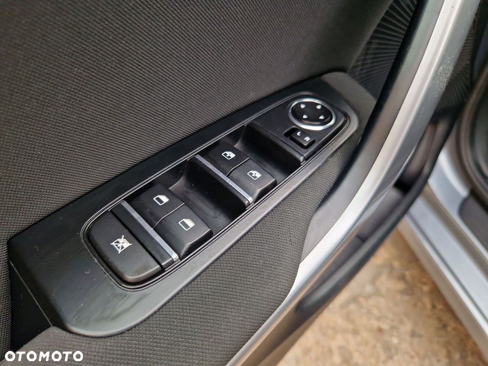 Kia Ceed 1.5 T-GDI M - 24